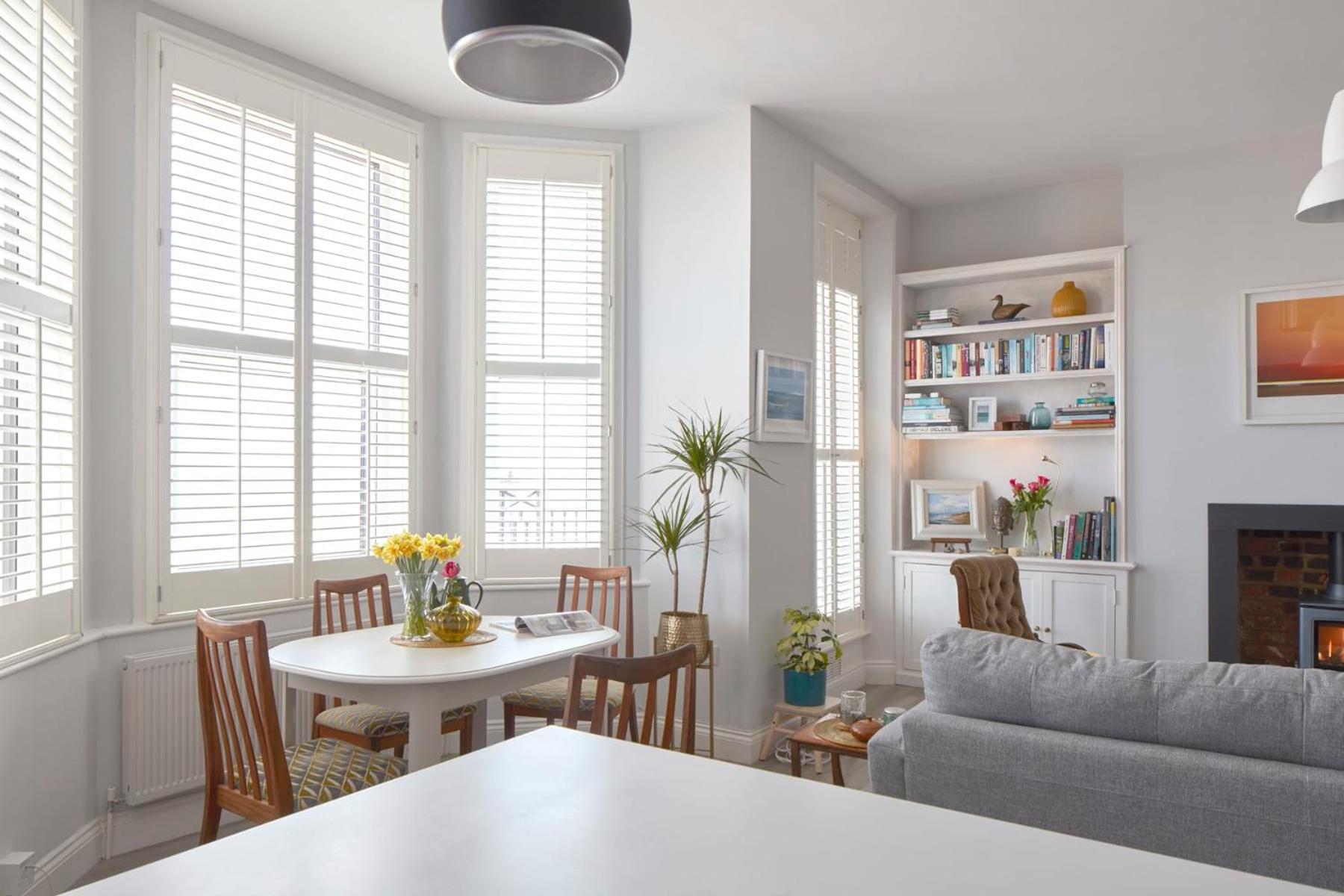 Spacious Beach Front Apartment With Stunning Sea Views Deal Exteriör bild